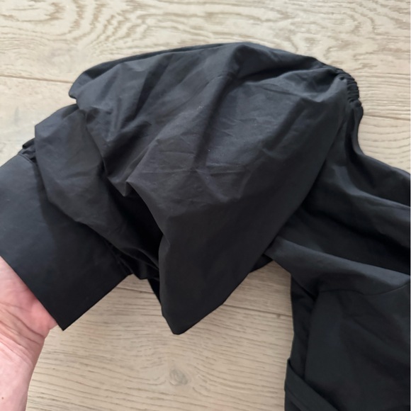 NWT Mare Mare Free People Black wrap top size small - Picture 3 of 11